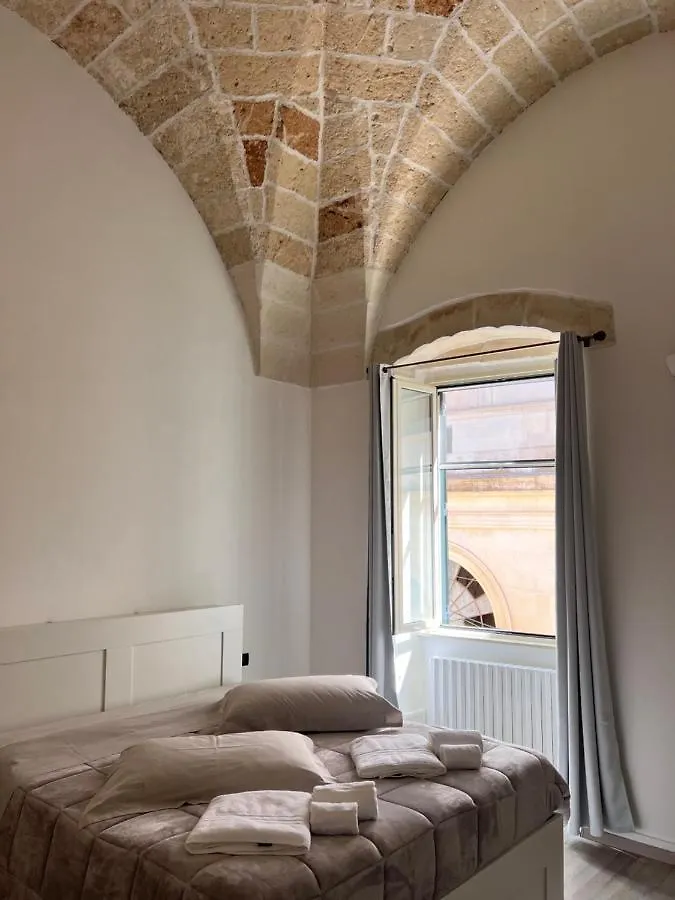 Holiday House Signuria Lecce